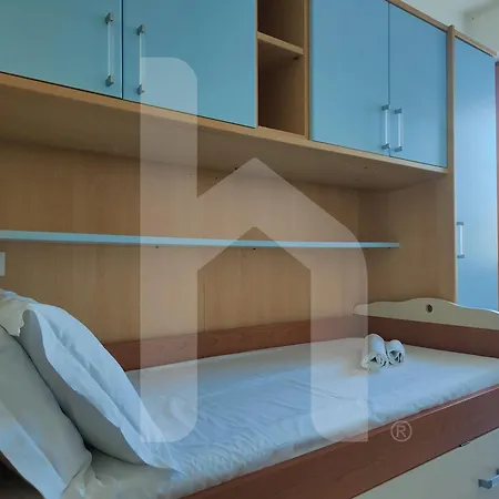 Apartamento Homiday - Residenza Ingrid *