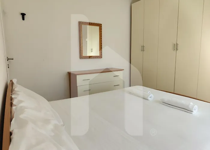Apartamento Homiday - Residenza Ingrid *